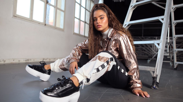 נועה קירל (צילום: אלון שפרנסקי)