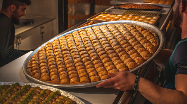 ממתקי אלחלאל, כפר ממע׳אר  (צילום: גיל אבירם)