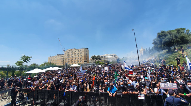 הפגנת אנשי התרבות בירושלים (צילום: מטה המאבק של עולם התרבות והאירועים)