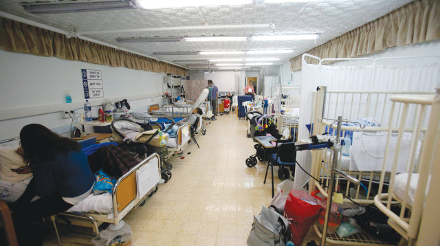 מחלקת ילדים בבי"ח ברזילי (צילום: אדי ישראל)