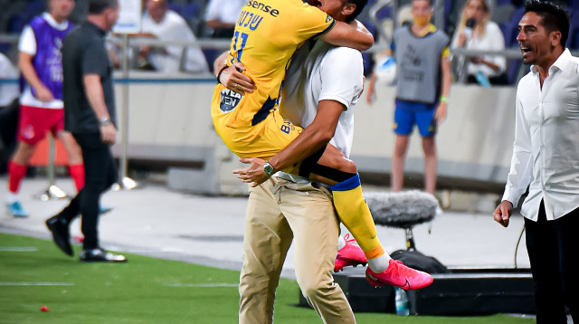 ולדימיר איביץ’, איתי שכטר (צילום: אריאל שלום)