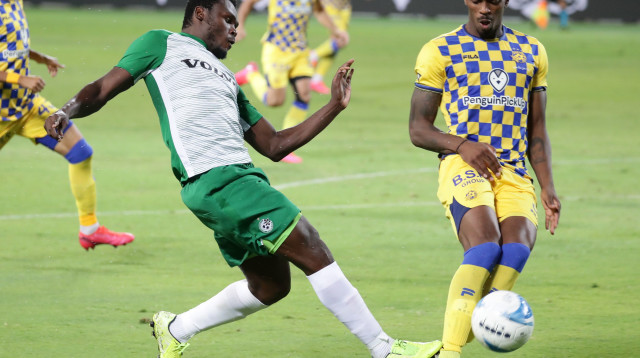 ז’איר אמאדור, ארנסט מאבוקה (צילום: דני מרון)