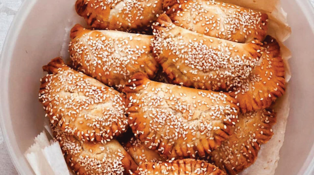 בורקיטס: כיסנים במלית גבינה (צילום: פסקל פרץ-רובין)