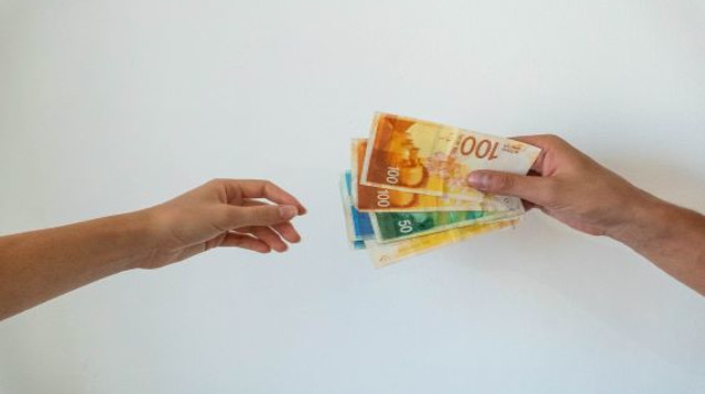 תשלום מזונות ילדים (צילום: שאטרסטוק)