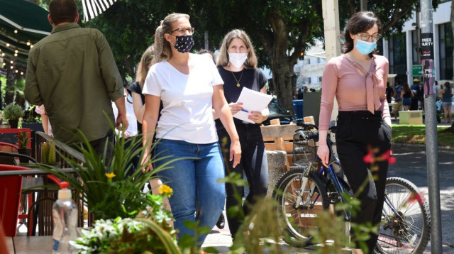 קורונה בתל אביב (צילום: אבשלום ששוני)