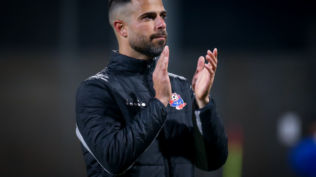 עדן בן בסט (צילום: מאור אלקסלסי)