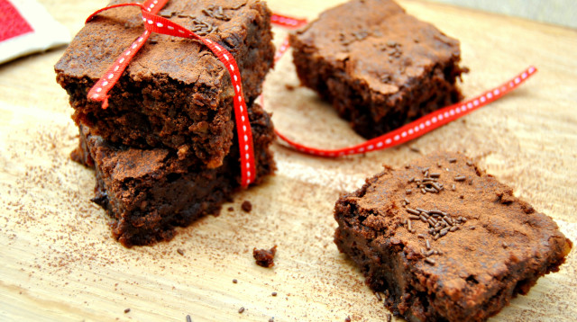 בראוניז חמאת בוטנים (צילום: פסקל פרץ-רובין)