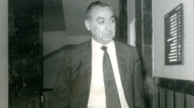 צבי דינשטיין (צילום: פוטו ק. וייס)