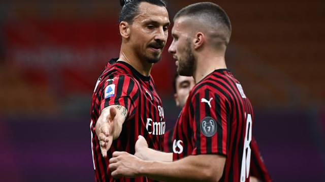 זלאטן איברהימוביץ’ (צילום: MARCO BERTORELLO/AFP via Getty Images)