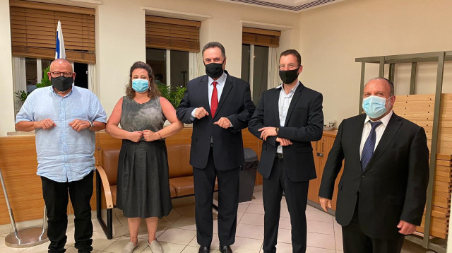 פגישת שר האוצר ושר הרווחה עם יו"ר ארגון העובדים הסוציאלים (צילום: דוברות ההסתדרות)