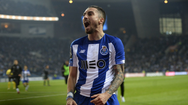 אלכס טלס (צילום: MIGUEL RIOPA/AFP via Getty Images)