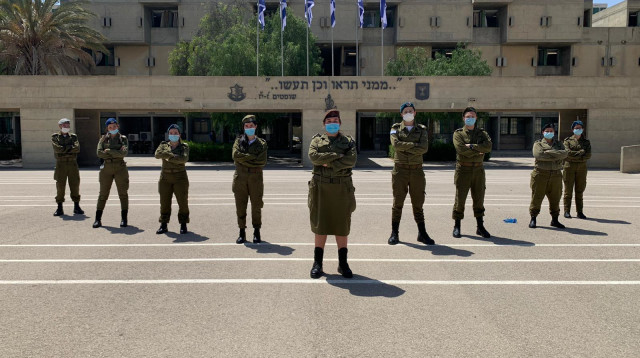 בוגרות קורס קצינות בבה"ד 1 (צילום: דובר צה"ל)