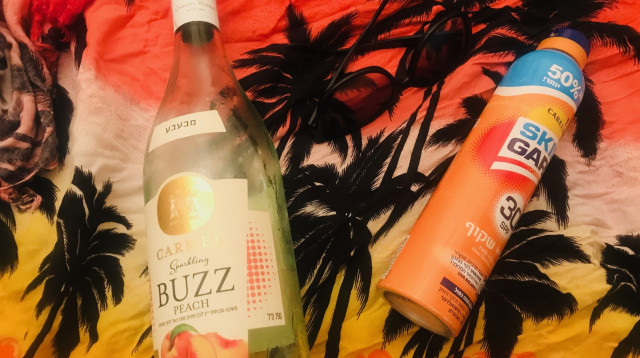 כרמל, BUZZ אפרסק  (צילום: טליה לוין)