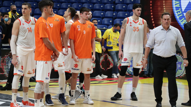 שחקני מכבי ראשון לציון (צילום: דני מרון)