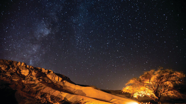 תצפית כוכבים בהר הנגב (צילום: דניאל בר )