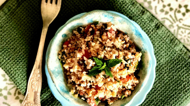 בורגול עם עשבי תיבול (צילום: פסקל פרץ-רובין)