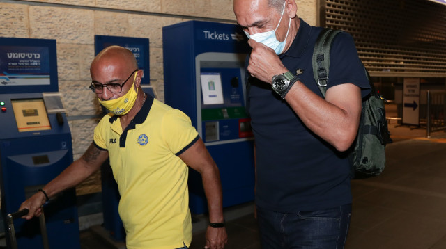 יורגוס דוניס, שלומי אברמוב (צילום: דני מרון)