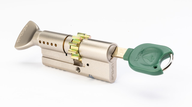 צילום הדמיה - צילינדר טרילוקס LOCX  3 של רב בריח. (צילום: באדיבות רב בריח)