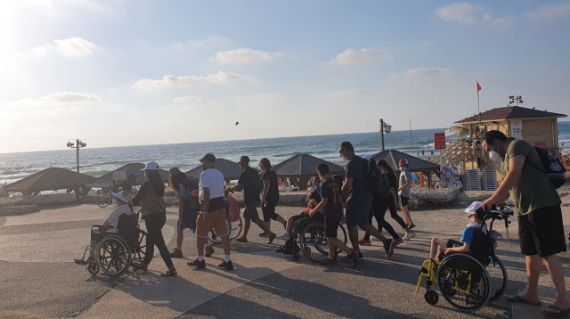 טיול משפחות ביפו (צילום: עמותת איל"ן)