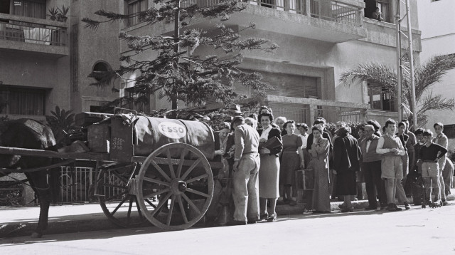 תקופת הצנע (צילום: הנס פין, לע"מ)