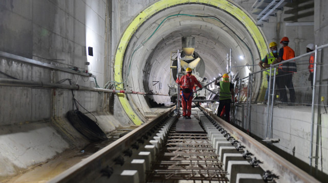 תחנת אם המושבות (צילום: אבשלום ששוני)
