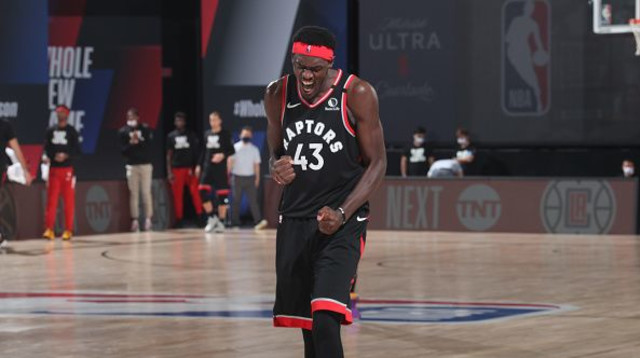 פסקל סיאקם (צילום: Nathaniel S. Butler/NBAE via Getty Images)