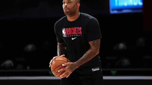 פי ג’יי טאקר (צילום: Jim Poorten/NBAE via Getty Images)