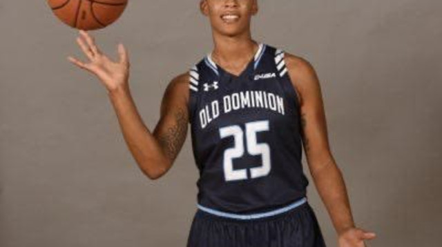 ג’ני סימס (צילום: רמת השרון)