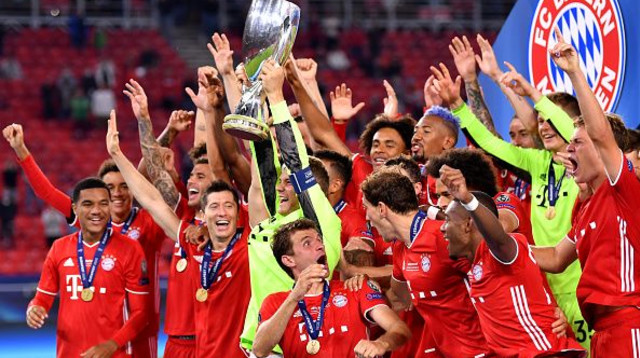 שחקני באיירן מינכן חוגגים (צילום: Harold Cunningham - UEFA/UEFA via Getty Images)