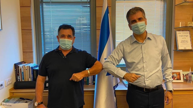 השר כהן (מימין) ומויאל (צילום: יח"צ)