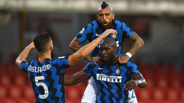 שחקני אינטר חוגגים (צילום: Claudio Villa - Inter/Inter via Getty Images)