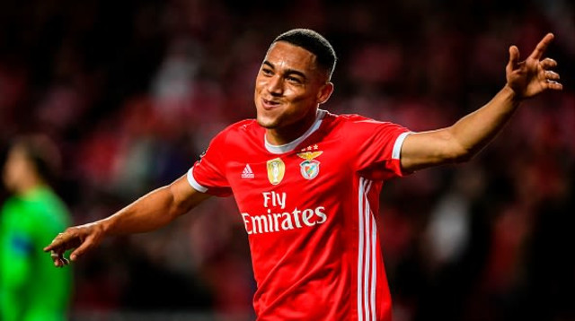 קרלוס ויניסיוס (צילום: PATRICIA DE MELO MOREIRA/AFP via Getty Images)