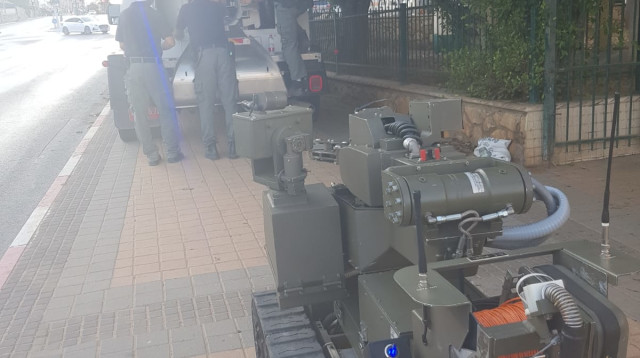 מעבדה שנתפסה בחדרה (צילום: דוברות המשטרה)