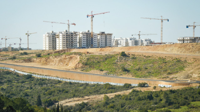 חריש (צילום: פלאש 90)