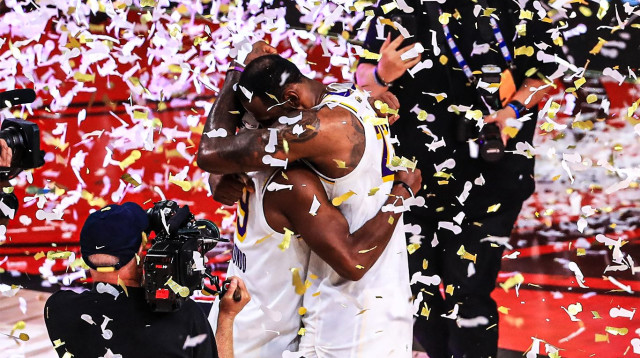 לברון ג’יימס, רג’ון רונדו (צילום: Mike Ehrmann/Getty Images)