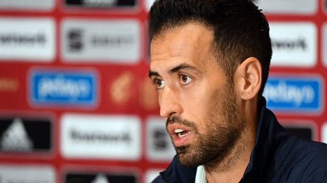 סרחיו בוסקטס (צילום: Sergei SUPINSKY / AFP) (Photo by SERGEI SUPINSKY/A)