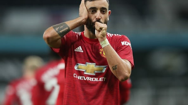 ברונו פרננדש (צילום: ALEX PANTLING/POOL/AFP via Getty Images)