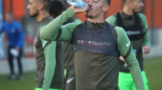 דולב חזיזה (צילום: מכבי חיפה, האתר הרשמי)