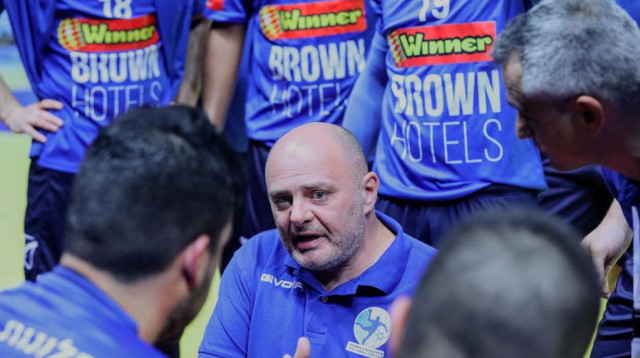 אולג בוטנקו (צילום: הדר ואן קולא איגוד הכדוריד)