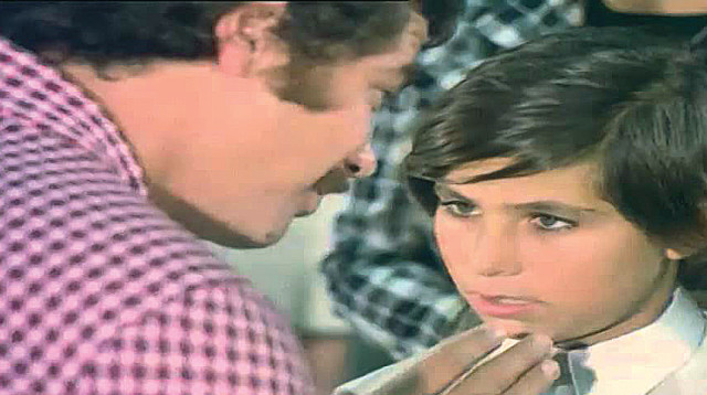 מיקו מתוך "צ'רלי וחצי" (צילום: צילום מסך)