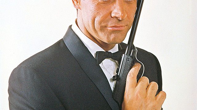 שון קונרי כג'יימס בונד בסרט "מרוסיה באהבה" (צילום: באדיבות יס)