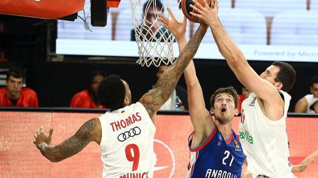 טיבור פלייס (צילום: Tolga Adanali/Euroleague Basketball via Getty Imag)