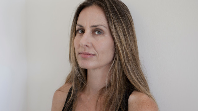 המנהלת האמנותית של הפרויקט (צילום: שחף דקל)