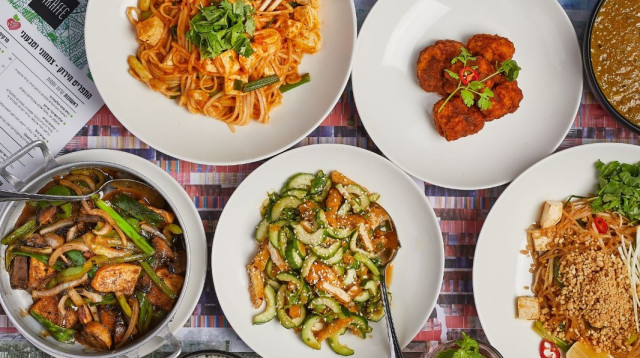 התפריט הירוק בג'ירף (צילום: יונתן בן חיים)