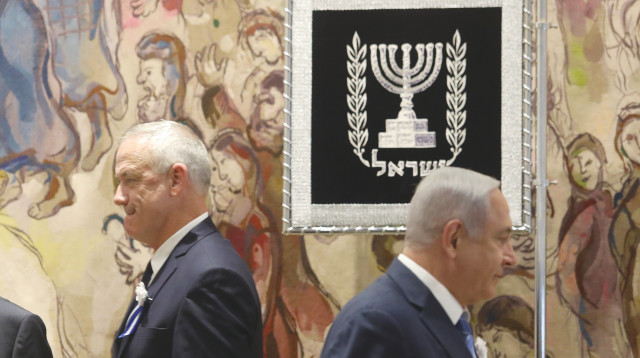 בנימין נתניהו ובני גנץ  (צילום: מרק ישראל סלם)