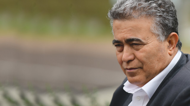 שר הכלכלה עמיר פרץ (צילום: תומר נויברג, פלאש 90)