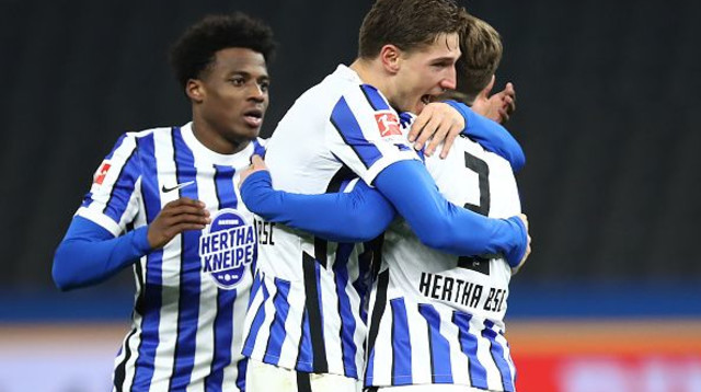 שחקני הרטה ברלין חוגגים (צילום: Maja Hitij/Getty Images)