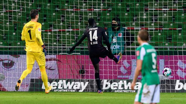 סילאס וומאנגיטוקה (צילום: Mario Hommes/DeFodi Images via Getty Images)