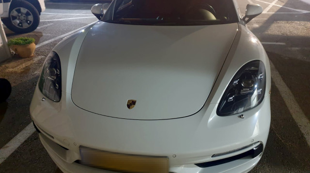 חשד: תושב תל אביב התקין ברכבו אמצעי לשיבוש מד מהירות (צילום: דוברות המשטרה)