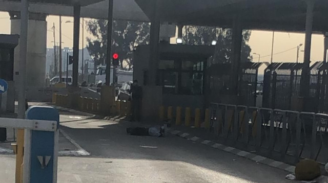 תיעוד זירת האירוע, מחסום קלנדיה (צילום: החדשות החמות)